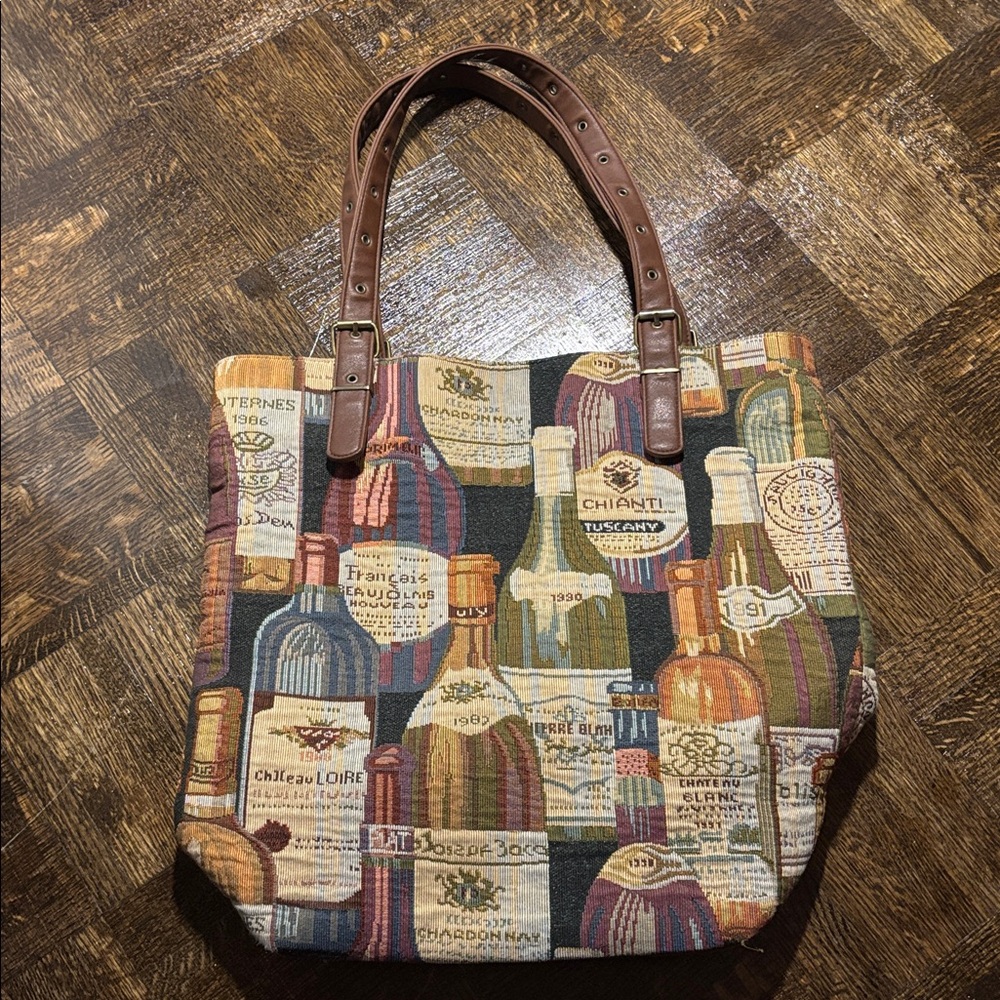 Wine Bottle Pattern Tapestry Tote Bag with Brown Leather Handles